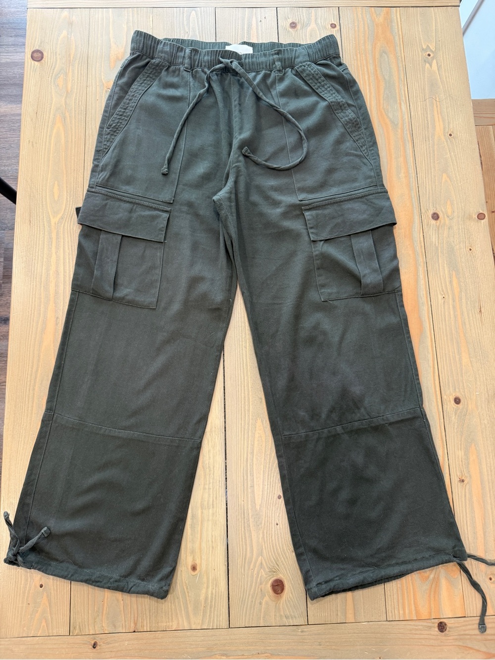 Habitual Womend Olive Cargo Drawstring Pants